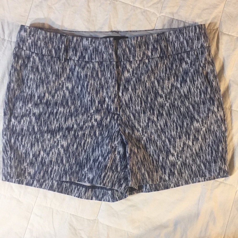 Willi Smith size 2 shorts